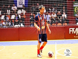 
<a style='margin-left: 5px;' class='btn btn-xs btn-social btn-facebook' href='https://www.facebook.com/sharer/sharer.php?u=https://www.boladovale.com.br/imgs/800-800-90/conteudo/fotos/2035/img3861.jpg' rel='popup' data-width='500' data-height='400'><i class='fa fa-facebook'></i>Compartilhar <span class='hidden-xs'>no Facebook</span>
</a> 
<a class='btn btn-default btn-xs' target='_blank' href='imgs/800-800-90/conteudo/fotos/2035/img3861.jpg'>
<span class='glyphicon glyphicon-cloud-download'></span> Salvar
</a> 
<span></span>