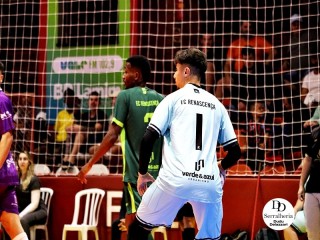 
<a style='margin-left: 5px;' class='btn btn-xs btn-social btn-facebook' href='https://www.facebook.com/sharer/sharer.php?u=https://www.boladovale.com.br/imgs/800-800-90/conteudo/fotos/2037/img4388.jpg' rel='popup' data-width='500' data-height='400'><i class='fa fa-facebook'></i>Compartilhar <span class='hidden-xs'>no Facebook</span>
</a> 
<a class='btn btn-default btn-xs' target='_blank' href='imgs/800-800-90/conteudo/fotos/2037/img4388.jpg'>
<span class='glyphicon glyphicon-cloud-download'></span> Salvar
</a> 
<span></span>