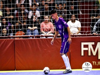 
<a style='margin-left: 5px;' class='btn btn-xs btn-social btn-facebook' href='https://www.facebook.com/sharer/sharer.php?u=https://www.boladovale.com.br/imgs/800-800-90/conteudo/fotos/2037/img4453.jpg' rel='popup' data-width='500' data-height='400'><i class='fa fa-facebook'></i>Compartilhar <span class='hidden-xs'>no Facebook</span>
</a> 
<a class='btn btn-default btn-xs' target='_blank' href='imgs/800-800-90/conteudo/fotos/2037/img4453.jpg'>
<span class='glyphicon glyphicon-cloud-download'></span> Salvar
</a> 
<span></span>