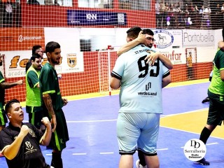 
<a style='margin-left: 5px;' class='btn btn-xs btn-social btn-facebook' href='https://www.facebook.com/sharer/sharer.php?u=https://www.boladovale.com.br/imgs/800-800-90/conteudo/fotos/2037/img4455.jpg' rel='popup' data-width='500' data-height='400'><i class='fa fa-facebook'></i>Compartilhar <span class='hidden-xs'>no Facebook</span>
</a> 
<a class='btn btn-default btn-xs' target='_blank' href='imgs/800-800-90/conteudo/fotos/2037/img4455.jpg'>
<span class='glyphicon glyphicon-cloud-download'></span> Salvar
</a> 
<span></span>