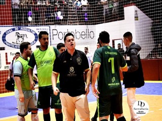 
<a style='margin-left: 5px;' class='btn btn-xs btn-social btn-facebook' href='https://www.facebook.com/sharer/sharer.php?u=https://www.boladovale.com.br/imgs/800-800-90/conteudo/fotos/2037/img4473.jpg' rel='popup' data-width='500' data-height='400'><i class='fa fa-facebook'></i>Compartilhar <span class='hidden-xs'>no Facebook</span>
</a> 
<a class='btn btn-default btn-xs' target='_blank' href='imgs/800-800-90/conteudo/fotos/2037/img4473.jpg'>
<span class='glyphicon glyphicon-cloud-download'></span> Salvar
</a> 
<span></span>