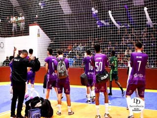 
<a style='margin-left: 5px;' class='btn btn-xs btn-social btn-facebook' href='https://www.facebook.com/sharer/sharer.php?u=https://www.boladovale.com.br/imgs/800-800-90/conteudo/fotos/2037/img4489.jpg' rel='popup' data-width='500' data-height='400'><i class='fa fa-facebook'></i>Compartilhar <span class='hidden-xs'>no Facebook</span>
</a> 
<a class='btn btn-default btn-xs' target='_blank' href='imgs/800-800-90/conteudo/fotos/2037/img4489.jpg'>
<span class='glyphicon glyphicon-cloud-download'></span> Salvar
</a> 
<span></span>