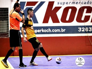 
<a style='margin-left: 5px;' class='btn btn-xs btn-social btn-facebook' href='https://www.facebook.com/sharer/sharer.php?u=https://www.boladovale.com.br/imgs/800-800-90/conteudo/fotos/2039/img4817.jpg' rel='popup' data-width='500' data-height='400'><i class='fa fa-facebook'></i>Compartilhar <span class='hidden-xs'>no Facebook</span>
</a> 
<a class='btn btn-default btn-xs' target='_blank' href='imgs/800-800-90/conteudo/fotos/2039/img4817.jpg'>
<span class='glyphicon glyphicon-cloud-download'></span> Salvar
</a> 
<span></span>