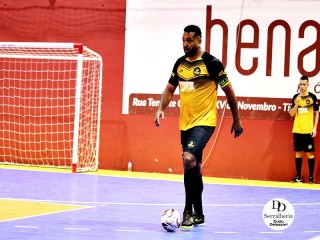 
<a style='margin-left: 5px;' class='btn btn-xs btn-social btn-facebook' href='https://www.facebook.com/sharer/sharer.php?u=https://www.boladovale.com.br/imgs/800-800-90/conteudo/fotos/2039/img4899.jpg' rel='popup' data-width='500' data-height='400'><i class='fa fa-facebook'></i>Compartilhar <span class='hidden-xs'>no Facebook</span>
</a> 
<a class='btn btn-default btn-xs' target='_blank' href='imgs/800-800-90/conteudo/fotos/2039/img4899.jpg'>
<span class='glyphicon glyphicon-cloud-download'></span> Salvar
</a> 
<span></span>