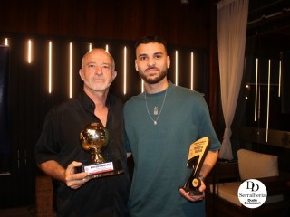 
<a style='margin-left: 5px;' class='btn btn-xs btn-social btn-facebook' href='https://www.facebook.com/sharer/sharer.php?u=https://www.boladovale.com.br/imgs/800-800-90/conteudo/fotos/2053/img9999-67.jpg' rel='popup' data-width='500' data-height='400'><i class='fa fa-facebook'></i>Compartilhar <span class='hidden-xs'>no Facebook</span>
</a> 
<a class='btn btn-default btn-xs' target='_blank' href='imgs/800-800-90/conteudo/fotos/2053/img9999-67.jpg'>
<span class='glyphicon glyphicon-cloud-download'></span> Salvar
</a> 
<span></span>