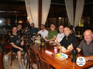 
<a style='margin-left: 5px;' class='btn btn-xs btn-social btn-facebook' href='https://www.facebook.com/sharer/sharer.php?u=https://www.boladovale.com.br/imgs/800-800-90/conteudo/fotos/2053/img9999-73.jpg' rel='popup' data-width='500' data-height='400'><i class='fa fa-facebook'></i>Compartilhar <span class='hidden-xs'>no Facebook</span>
</a> 
<a class='btn btn-default btn-xs' target='_blank' href='imgs/800-800-90/conteudo/fotos/2053/img9999-73.jpg'>
<span class='glyphicon glyphicon-cloud-download'></span> Salvar
</a> 
<span></span>