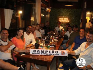 
<a style='margin-left: 5px;' class='btn btn-xs btn-social btn-facebook' href='https://www.facebook.com/sharer/sharer.php?u=https://www.boladovale.com.br/imgs/800-800-90/conteudo/fotos/2053/img9999-76.jpg' rel='popup' data-width='500' data-height='400'><i class='fa fa-facebook'></i>Compartilhar <span class='hidden-xs'>no Facebook</span>
</a> 
<a class='btn btn-default btn-xs' target='_blank' href='imgs/800-800-90/conteudo/fotos/2053/img9999-76.jpg'>
<span class='glyphicon glyphicon-cloud-download'></span> Salvar
</a> 
<span></span>