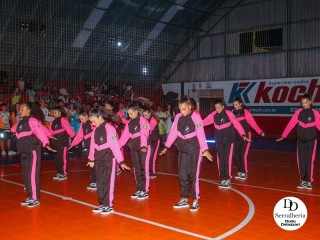 
<a style='margin-left: 5px;' class='btn btn-xs btn-social btn-facebook' href='https://www.facebook.com/sharer/sharer.php?u=https://www.boladovale.com.br/imgs/800-800-90/conteudo/fotos/2056/img7356.jpg' rel='popup' data-width='500' data-height='400'><i class='fa fa-facebook'></i>Compartilhar <span class='hidden-xs'>no Facebook</span>
</a> 
<a class='btn btn-default btn-xs' target='_blank' href='imgs/800-800-90/conteudo/fotos/2056/img7356.jpg'>
<span class='glyphicon glyphicon-cloud-download'></span> Salvar
</a> 
<span></span>