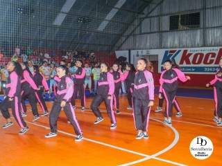 
<a style='margin-left: 5px;' class='btn btn-xs btn-social btn-facebook' href='https://www.facebook.com/sharer/sharer.php?u=https://www.boladovale.com.br/imgs/800-800-90/conteudo/fotos/2056/img7358.jpg' rel='popup' data-width='500' data-height='400'><i class='fa fa-facebook'></i>Compartilhar <span class='hidden-xs'>no Facebook</span>
</a> 
<a class='btn btn-default btn-xs' target='_blank' href='imgs/800-800-90/conteudo/fotos/2056/img7358.jpg'>
<span class='glyphicon glyphicon-cloud-download'></span> Salvar
</a> 
<span></span>