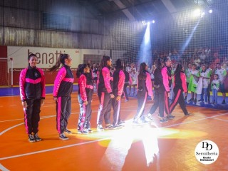 
<a style='margin-left: 5px;' class='btn btn-xs btn-social btn-facebook' href='https://www.facebook.com/sharer/sharer.php?u=https://www.boladovale.com.br/imgs/800-800-90/conteudo/fotos/2056/img7396.jpg' rel='popup' data-width='500' data-height='400'><i class='fa fa-facebook'></i>Compartilhar <span class='hidden-xs'>no Facebook</span>
</a> 
<a class='btn btn-default btn-xs' target='_blank' href='imgs/800-800-90/conteudo/fotos/2056/img7396.jpg'>
<span class='glyphicon glyphicon-cloud-download'></span> Salvar
</a> 
<span></span>