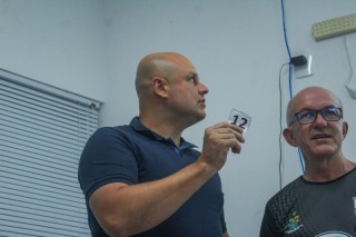 
<a style='margin-left: 5px;' class='btn btn-xs btn-social btn-facebook' href='https://www.facebook.com/sharer/sharer.php?u=https://www.boladovale.com.br/imgs/800-800-90/conteudo/fotos/2057/img7662.jpg' rel='popup' data-width='500' data-height='400'><i class='fa fa-facebook'></i>Compartilhar <span class='hidden-xs'>no Facebook</span>
</a> 
<a class='btn btn-default btn-xs' target='_blank' href='imgs/800-800-90/conteudo/fotos/2057/img7662.jpg'>
<span class='glyphicon glyphicon-cloud-download'></span> Salvar
</a> 
<span></span>