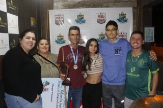 
<a style='margin-left: 5px;' class='btn btn-xs btn-social btn-facebook' href='https://www.facebook.com/sharer/sharer.php?u=https://www.boladovale.com.br/imgs/800-800-90/conteudo/fotos/2058/195a9300.jpg' rel='popup' data-width='500' data-height='400'><i class='fa fa-facebook'></i>Compartilhar <span class='hidden-xs'>no Facebook</span>
</a> 
<a class='btn btn-default btn-xs' target='_blank' href='imgs/800-800-90/conteudo/fotos/2058/195a9300.jpg'>
<span class='glyphicon glyphicon-cloud-download'></span> Salvar
</a> 
<span></span>